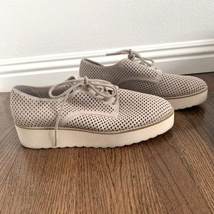 Vince Camuto Mesh Sneaker